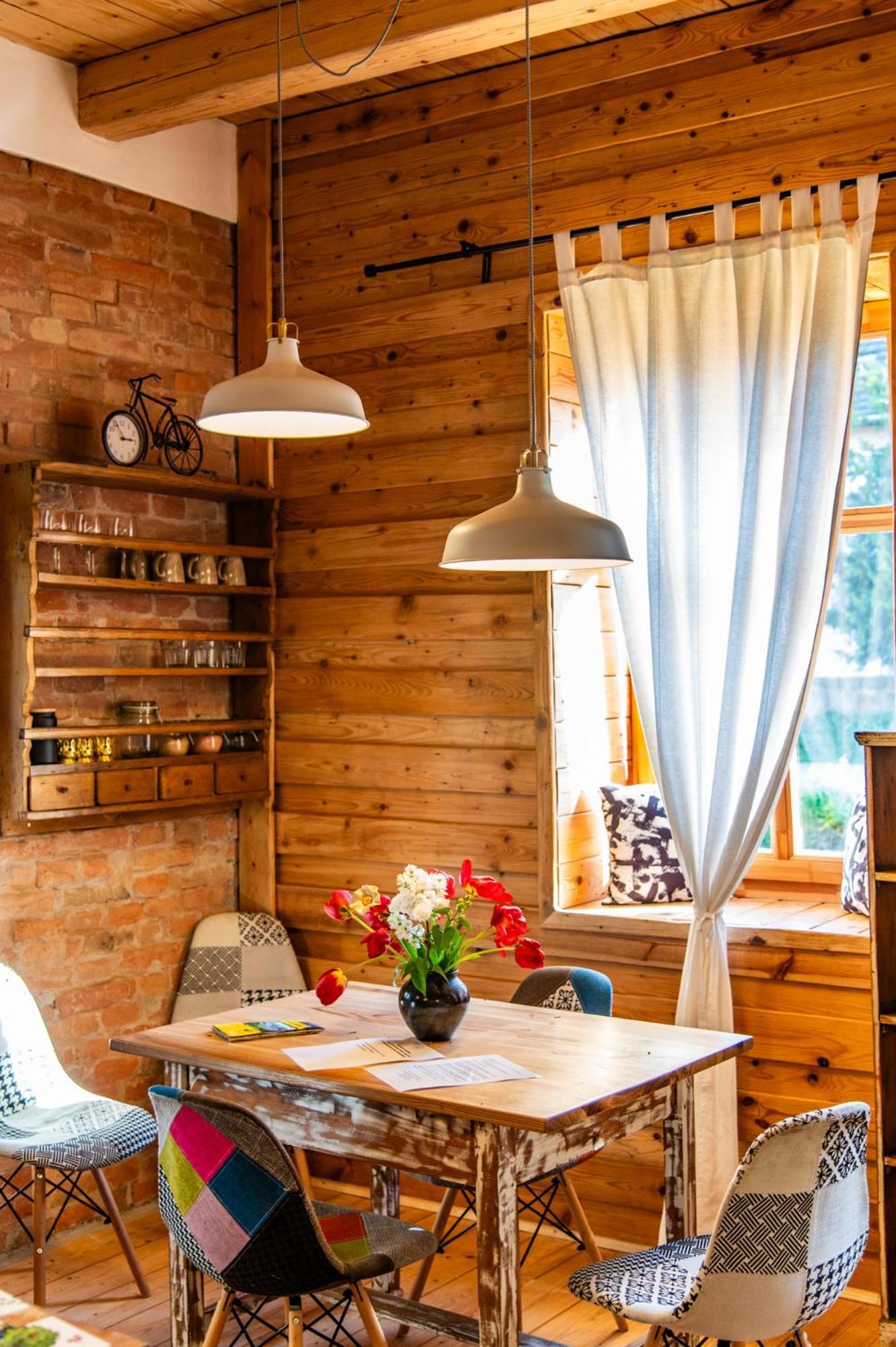 Minifaktura Loft Apartman & Reggelizo Es Etelbar Szokolya Экстерьер фото