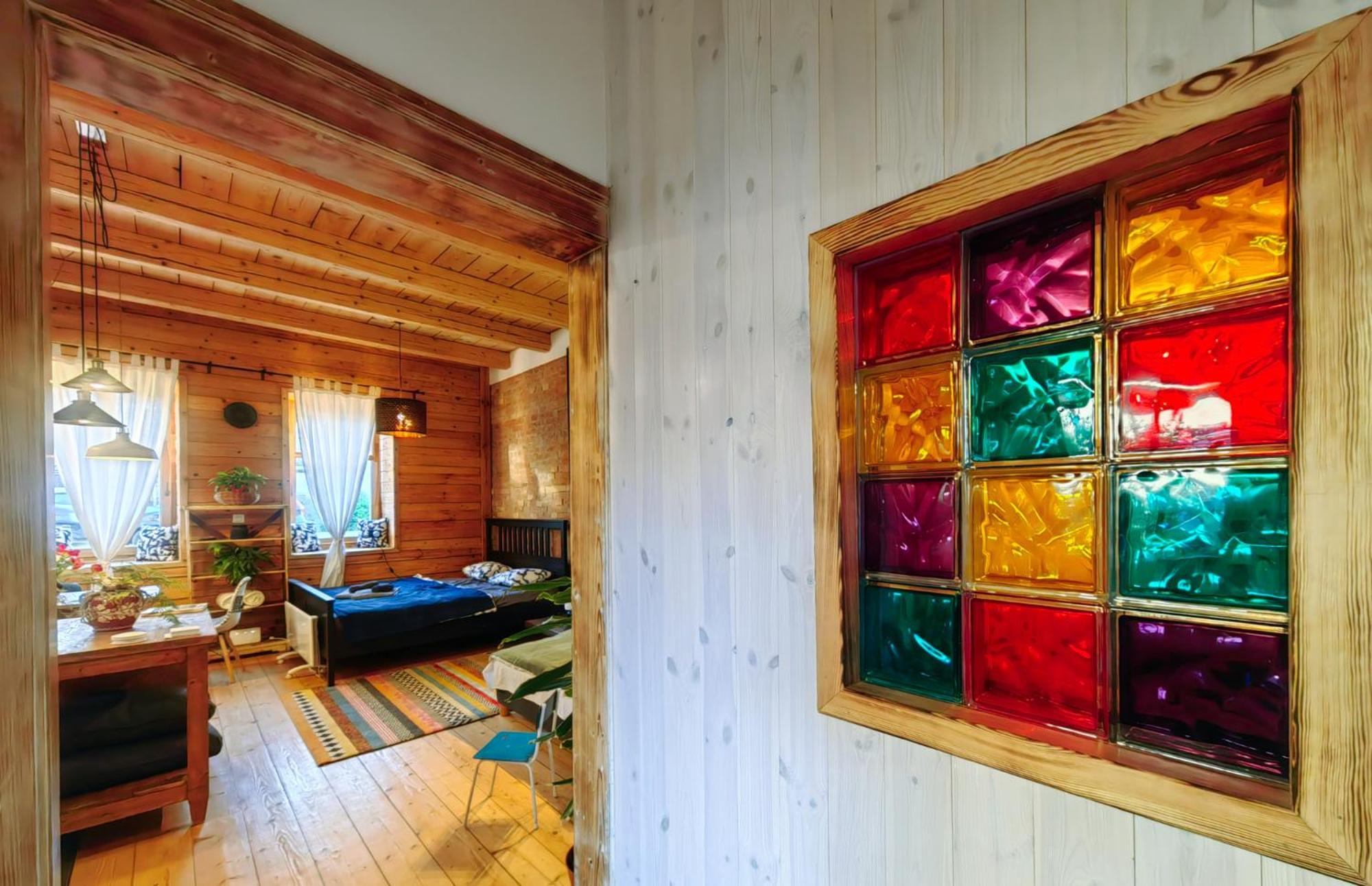 Minifaktura Loft Apartman & Reggelizo Es Etelbar Szokolya Экстерьер фото