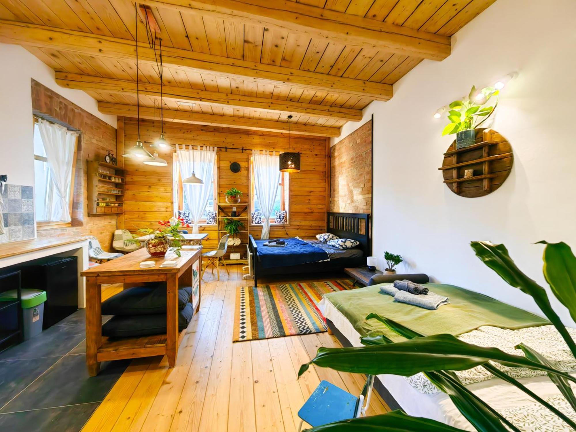 Minifaktura Loft Apartman & Reggelizo Es Etelbar Szokolya Экстерьер фото